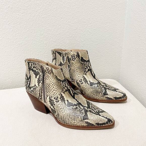 Sam Edelman Snake Skin Walden Booties boots size 8 - Picture 8 of 12